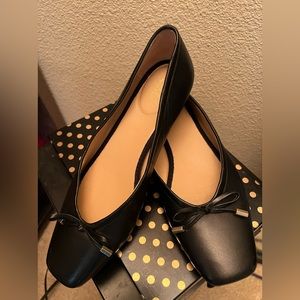 Franco Sarto flats with gold heel size 10